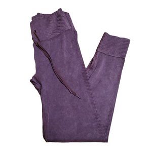 Victoria's Secret Pink purple Ribbed Detail Leggings